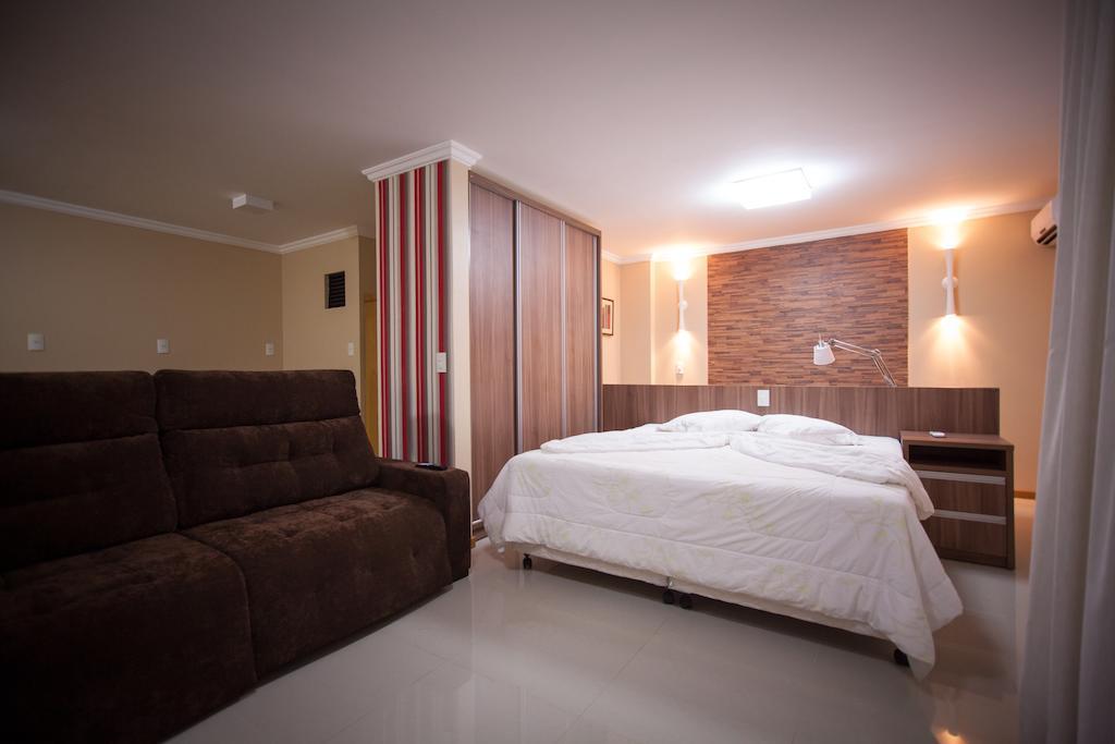 Hotel Saint Louis Луис-Эдуарду-Магальяйнс Экстерьер фото