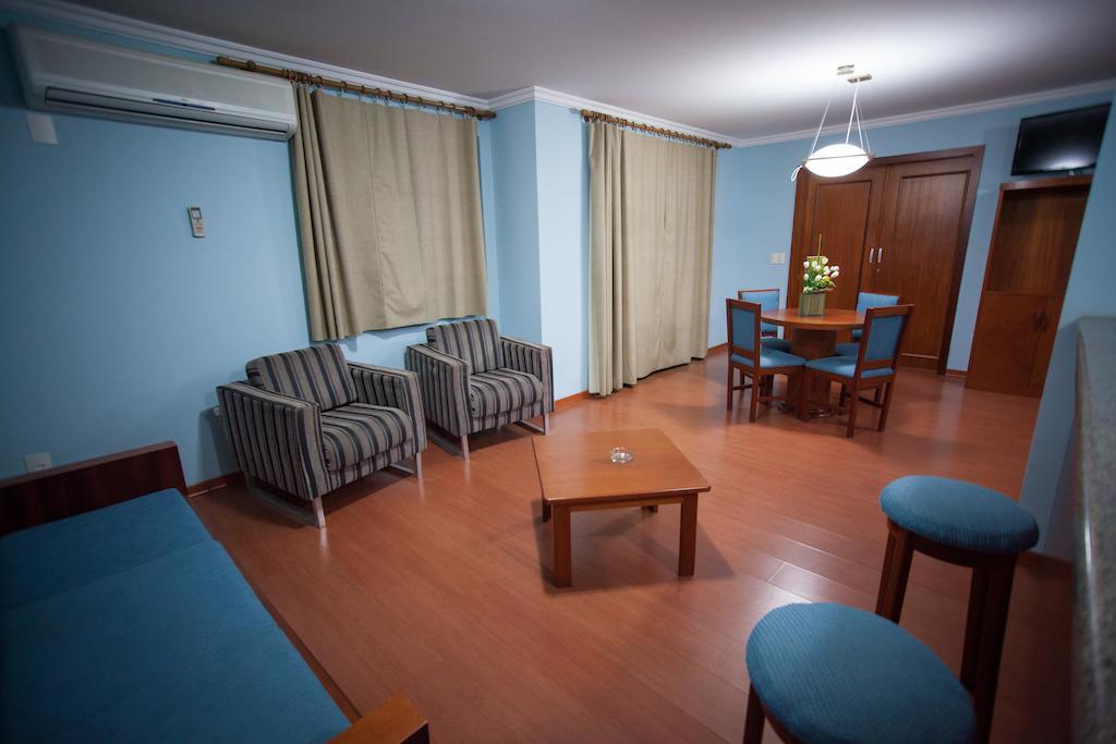 Hotel Saint Louis Луис-Эдуарду-Магальяйнс Номер фото